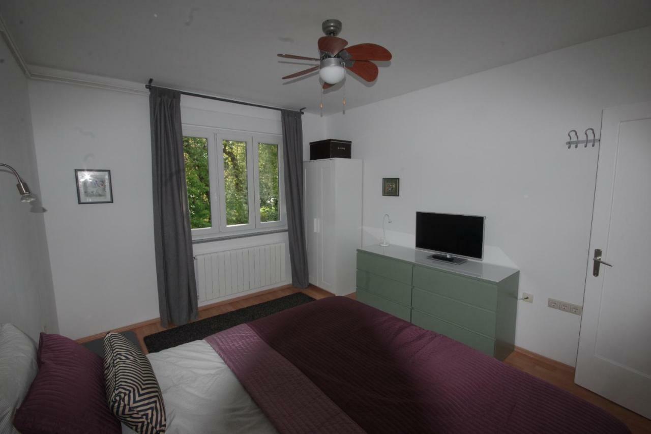 Jazzy Apartment *